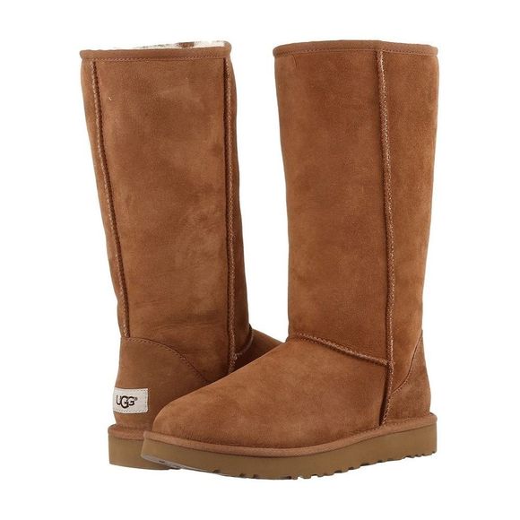 UGG Shoes - UGG Women's Classic Tall II Boots Sz 7